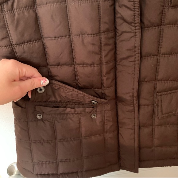 Weather Tamer Insulated Puffer Vest - Picture 3 of 8